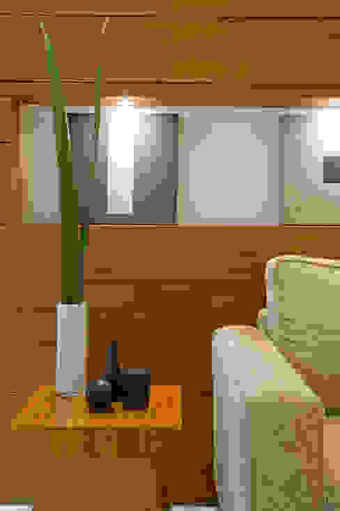 Cobertura AJM Salas de estar modernas por Viviane Cunha Arquitetura Moderno