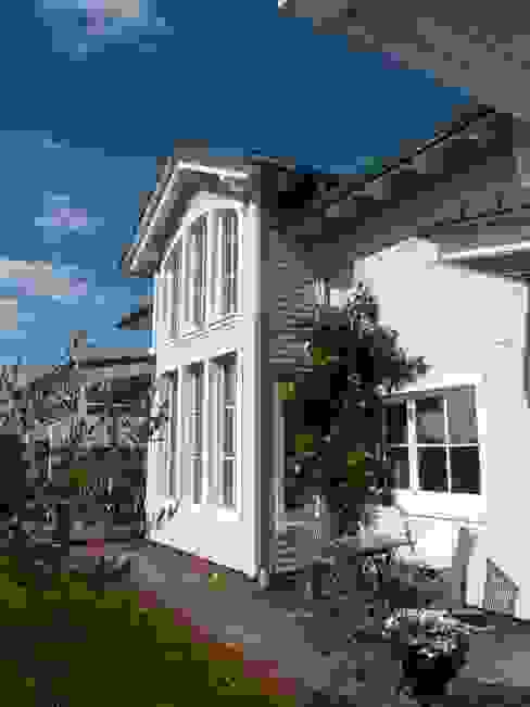 Energieeffizientes Holzhaus im amerikanischen Stil | homify | homify