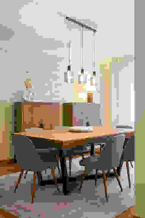 Sala de Jantar Traço Magenta - Design de Interiores Salas de jantar modernas Projeto,Sala,de,Jantar,Lisboa,TraçoMagenta,Design,Interiores,Decor,Mobiliário