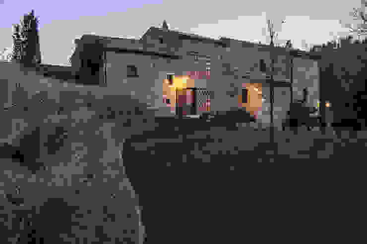 homify Country style garden