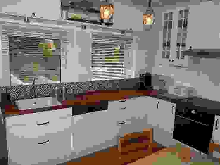 Kolory Maroka Mediterranean style kitchen
