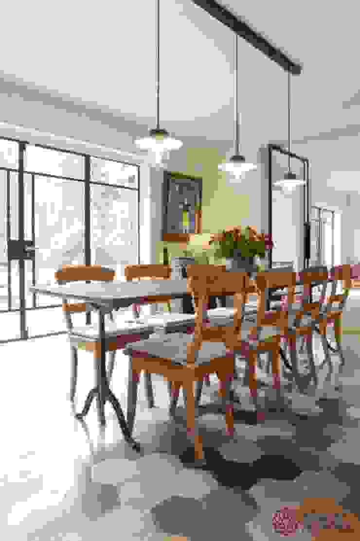 Kolory Maroka Mediterranean style dining room