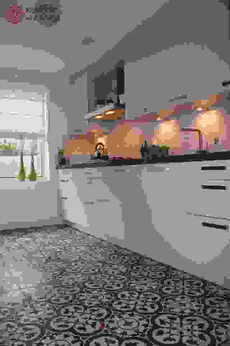 Kolory Maroka Mediterranean style kitchen