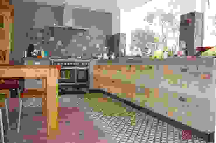 Kolory Maroka Mediterranean style kitchen