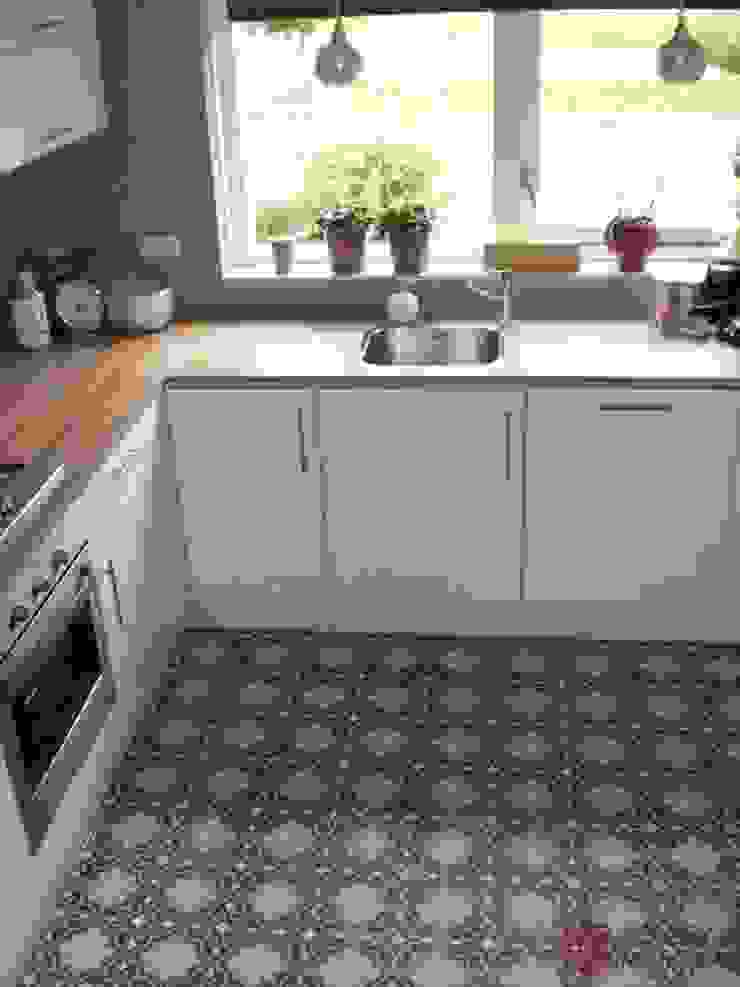 Kolory Maroka Mediterranean style kitchen