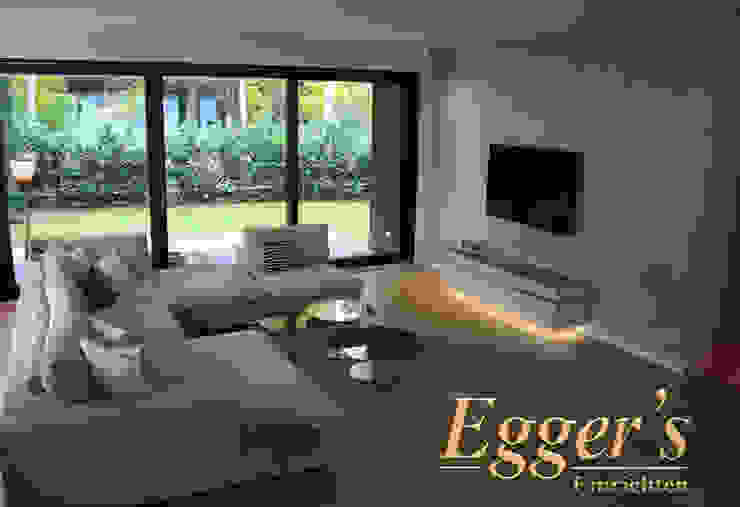 Eclectic style bedroom by Egger´s Einrichten INETRIOR DESIGN Eclectic