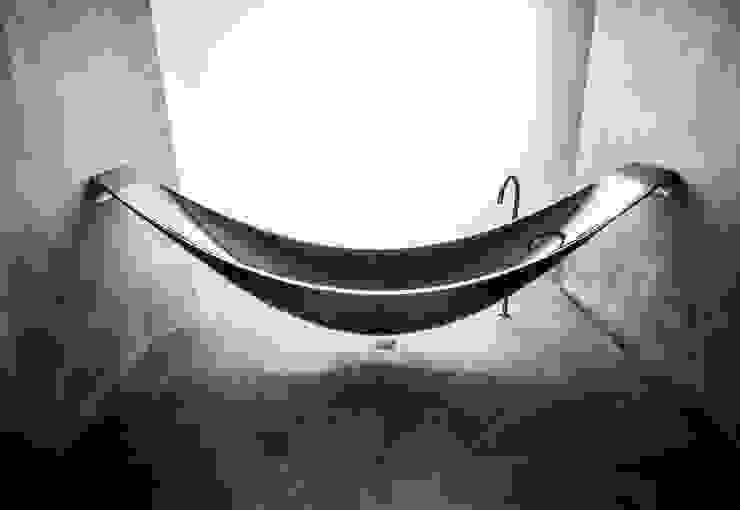Badewanne Objekt: industriell  von Design by Torsten Müller,Industrial   