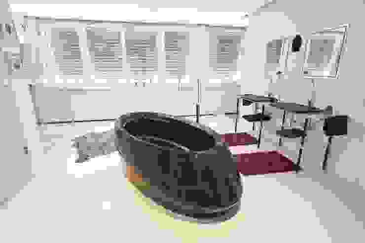 Baddesign mit Carbon Moderner Spa von Design by Torsten Müller Modern