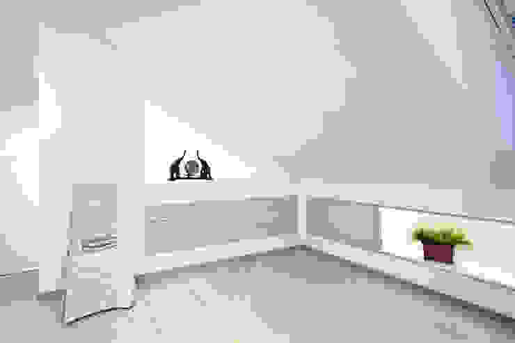 Modern living room by schulz.rooms Modern