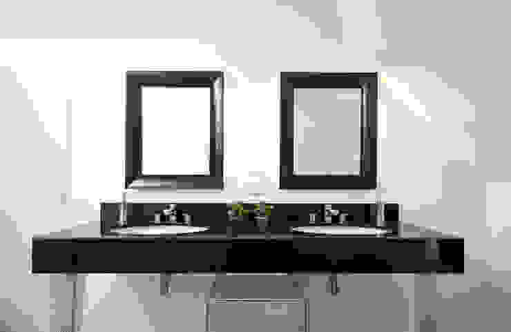Modern bathroom by schulz.rooms Modern