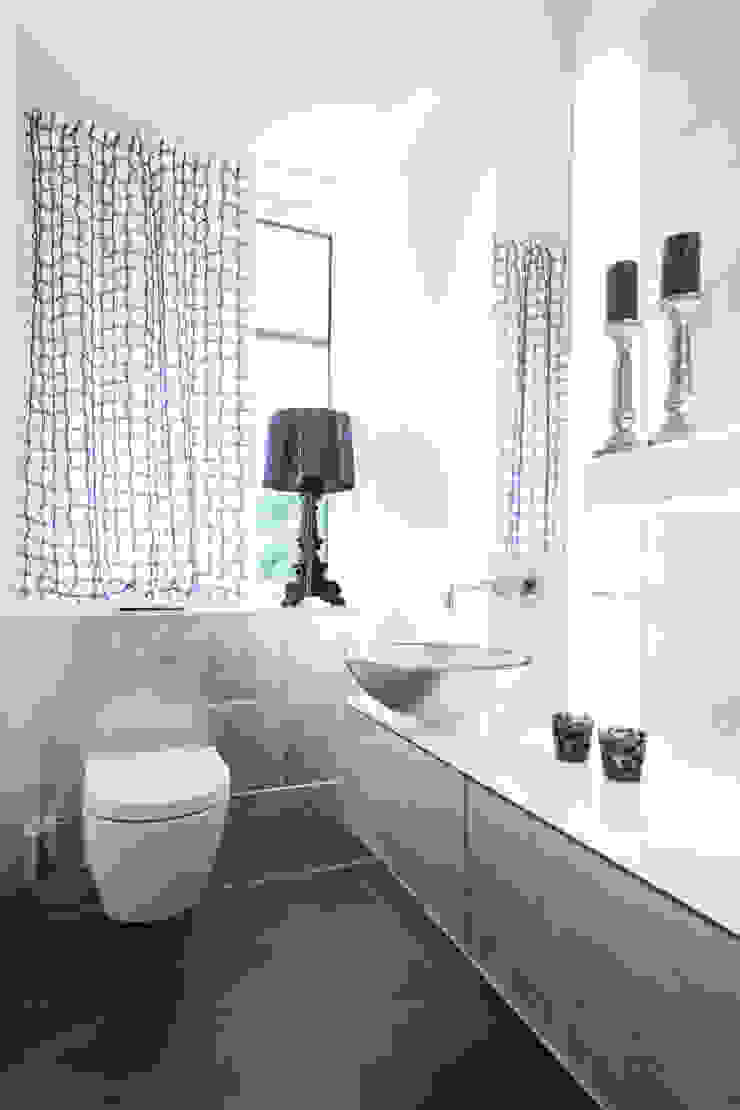 Modern bathroom by schulz.rooms Modern