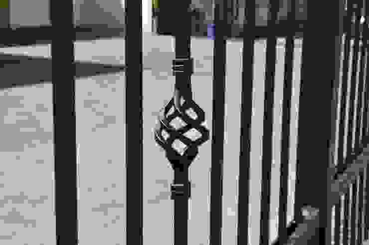  в современный. Автор – Triumph-Zaunsysteme, Модерн   