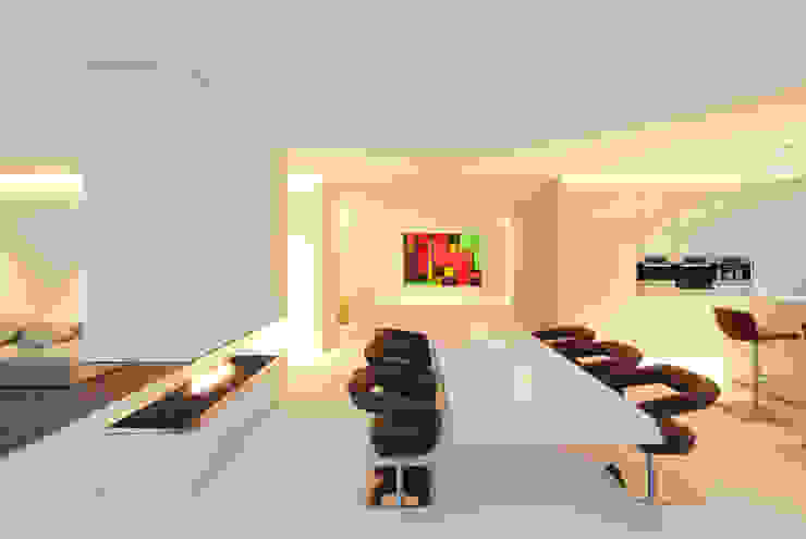 Salas de jantar modernas por HI-MACS® Moderno