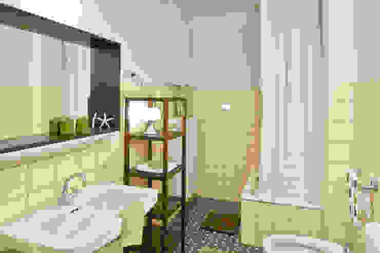 Home Staging Erbimmobilie Siebziger Jahre raumwerte Home Staging Badezimmer