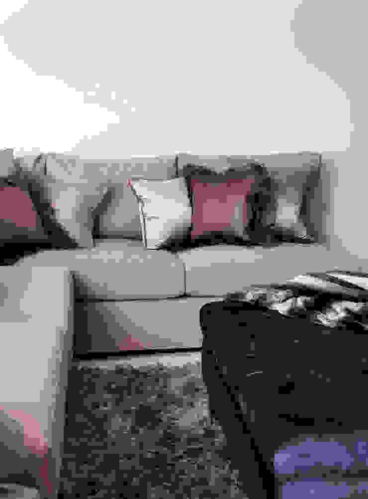 Buckland Crescent Living in Space Living roomAccessories & decoration