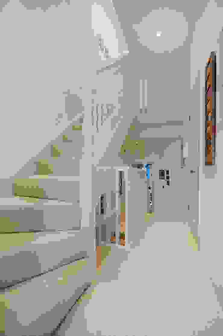 Fulham 2 MDSX Contractors Ltd Коридор