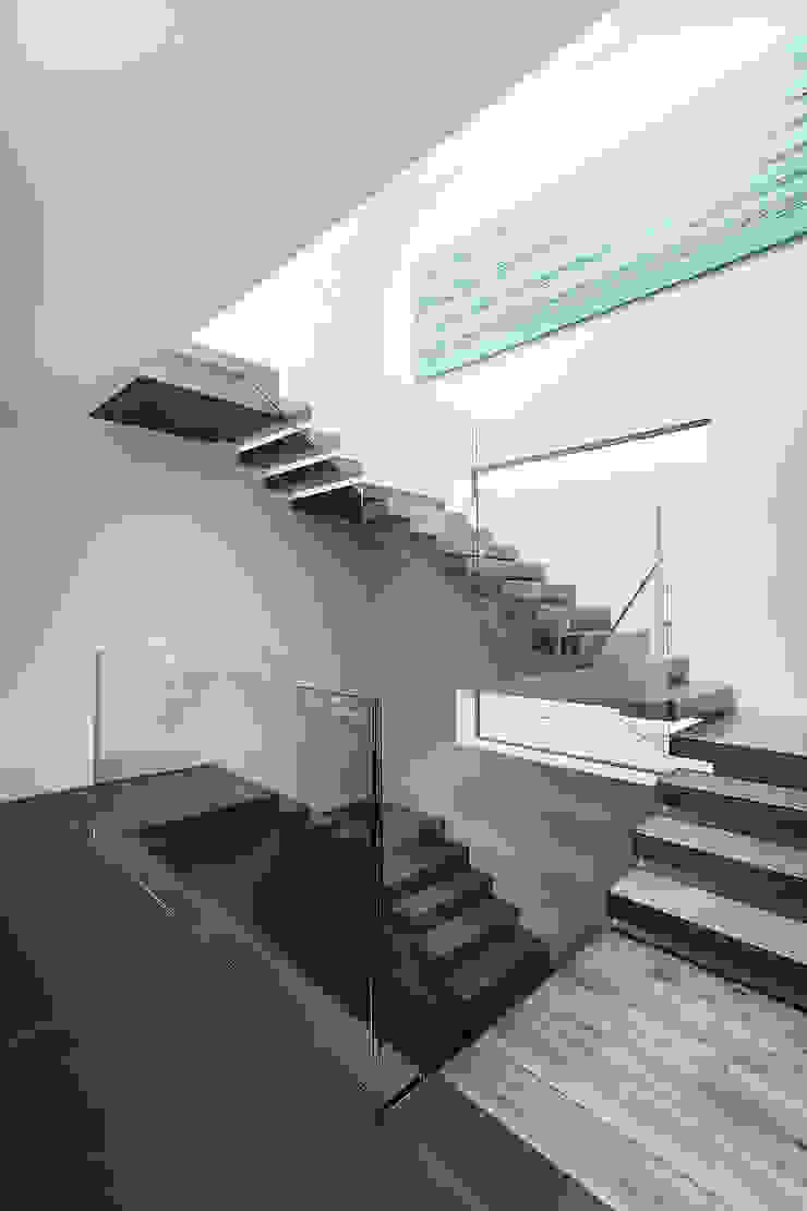 AR Design Studio- Abbots Way AR Design Studio Koridor & Tangga Modern