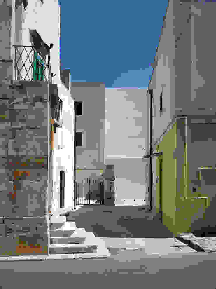 CM house Casas mediterrâneas por (dp)ªSTUDIO Mediterrâneo