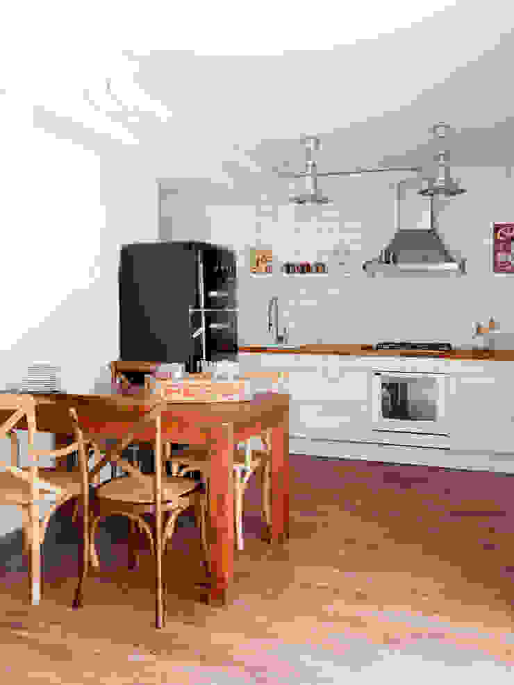 VIVIENDA OLIANA, The Room Studio The Room Studio Skandinavische Küchen