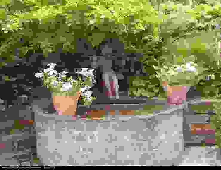 KAISER + KAISER - Visionen für Freiräume GbR Classic style garden