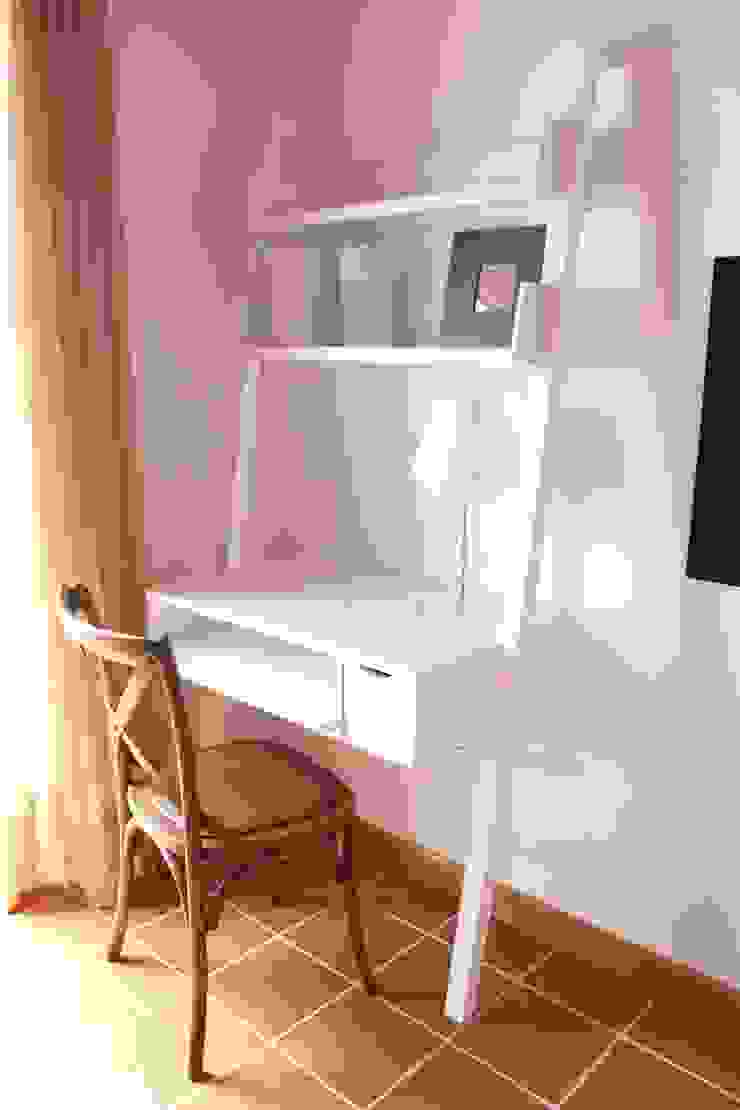 Tatiana Doria, Diseño de interiores Study/officeDesks