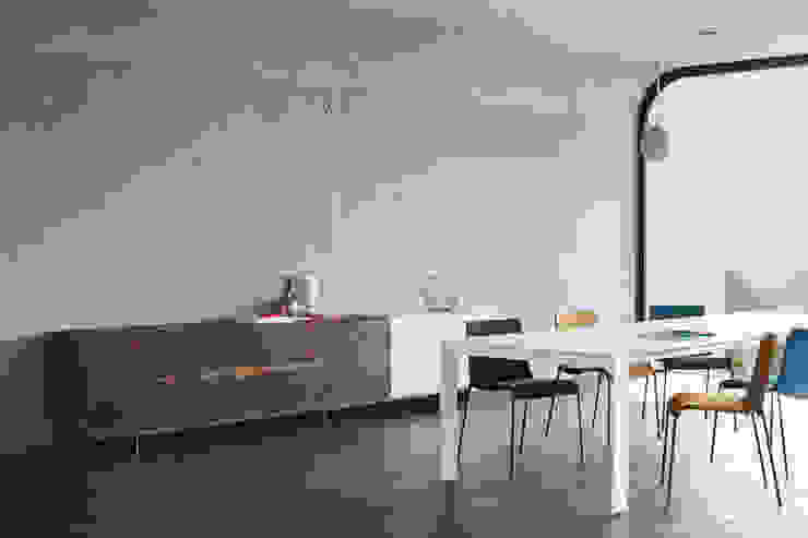 modern  by Zimmermanns Kreatives Wohnen, Modern   