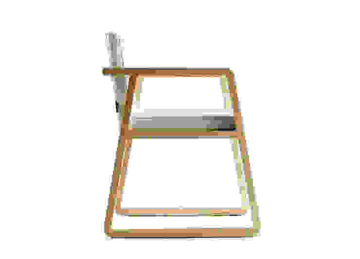 por Javier Herrero* Studio