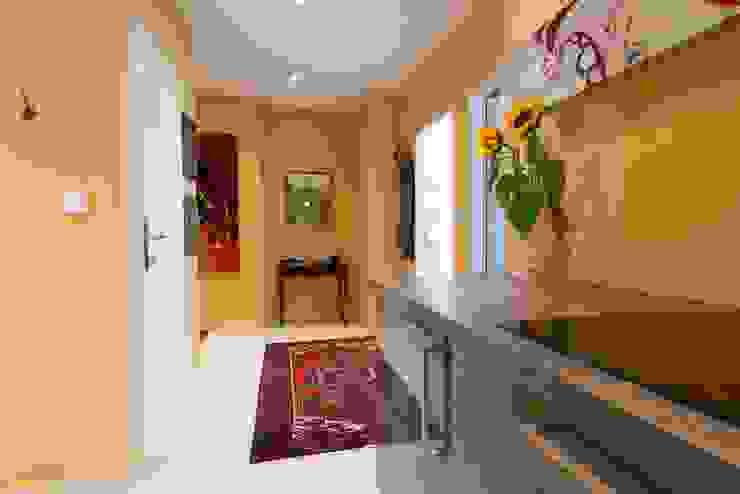 Kunstleratelier Low Budget Homify