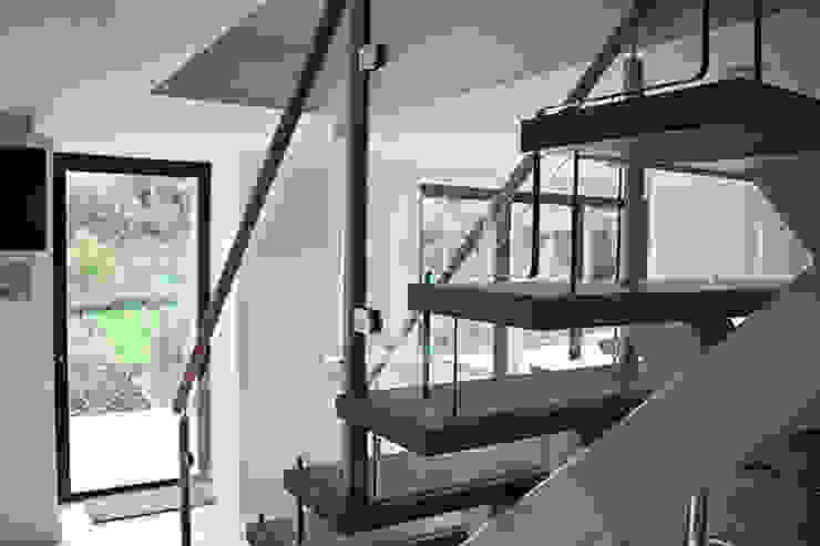 Paddock End Seymour-Smith Architects Vestíbulos, pasillos y escalerasEscaleras