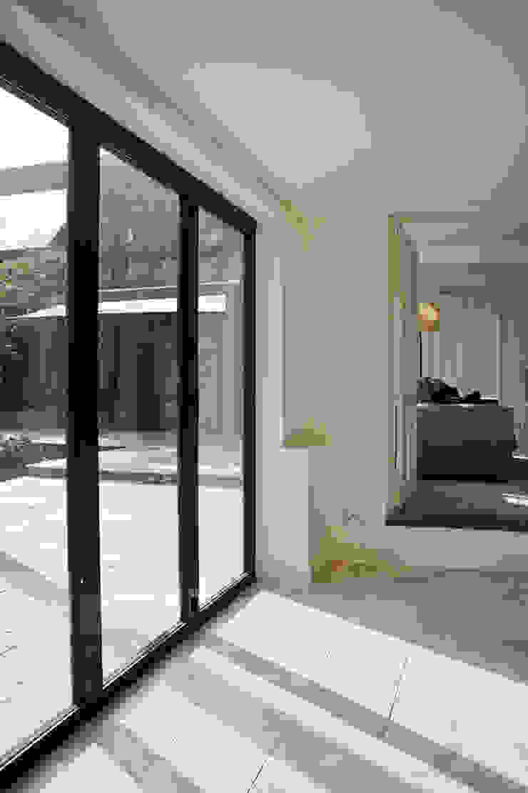 Paddock End Seymour-Smith Architects Puertas y ventanasVentanas