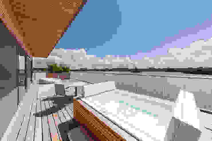 Lakes By Yoo 2 Future Light Design Balkon, Veranda & Terrasse