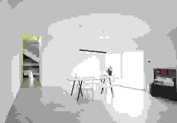 house studio: living workshop francesco valentini architetto Офіс