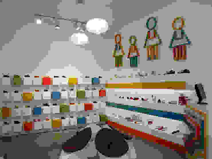 ICOMPRE 2 DE CADA CAJA zapateria infantil Y OBTENGA UN 70% DE DESCUENTO!