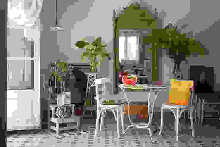 Decoración de Interiores estilo Mediterraneo, Casa Josephine Casa Josephine Mediterranean style dining room