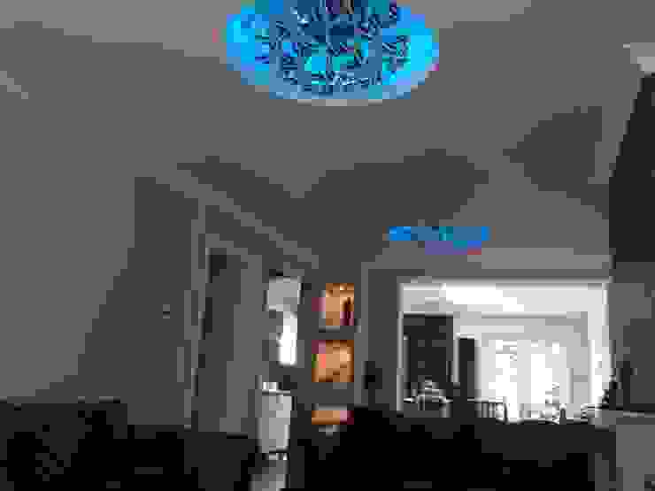 Ceiling with circles built in homify