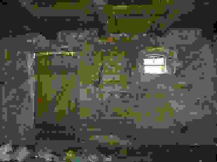 por AA s.c. Anatol Kuczyński Anna Kuczyńska Moderno