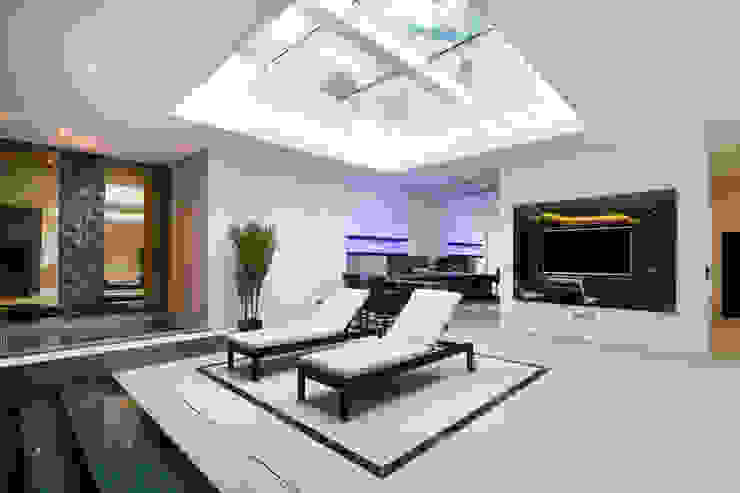 Fairways at the Bishops Avenue Celia Sawyer Luxury Interiors สปา