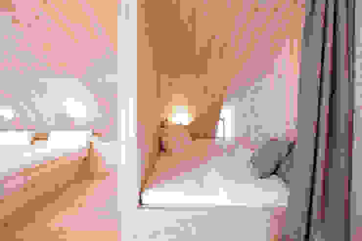 Aberjung Design Agency Cuartos de estilo moderno