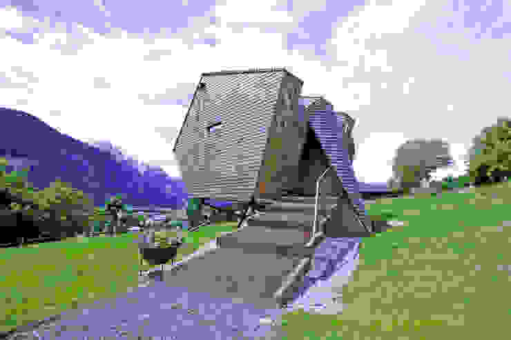 Aberjung Design Agency Casas modernas