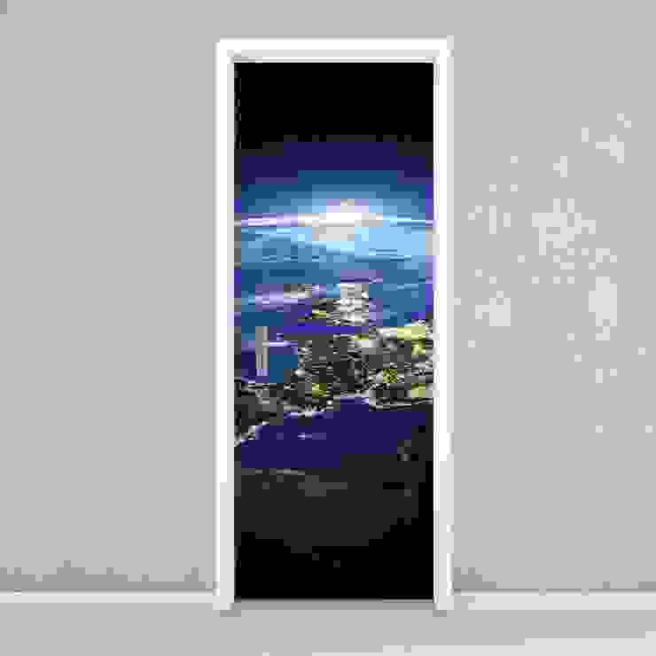 Türfolie - Earth View homify Tür Türen