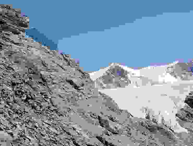 New mountain hut at Tracuit savioz fabrizzi architectes Proyectos comerciales