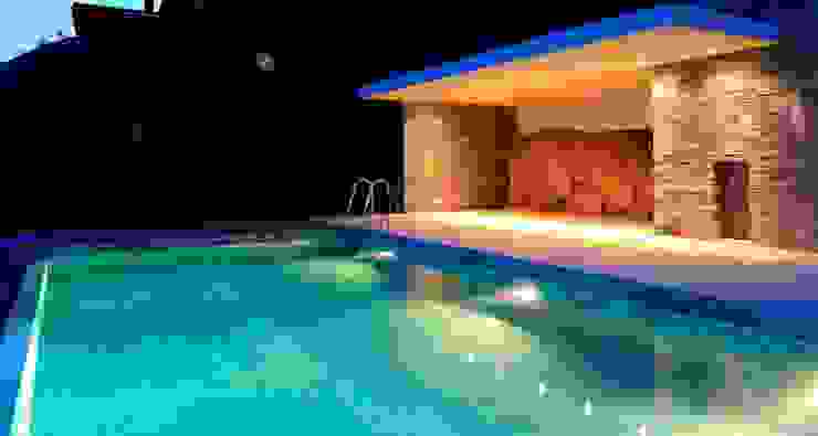 Varandas, marquises e terraços modernos por Aldo Rampazzi Studio di Architettura Moderno