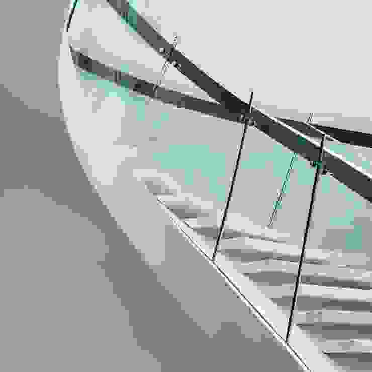 modern oleh EeStairs | Stairs and balustrades, Modern