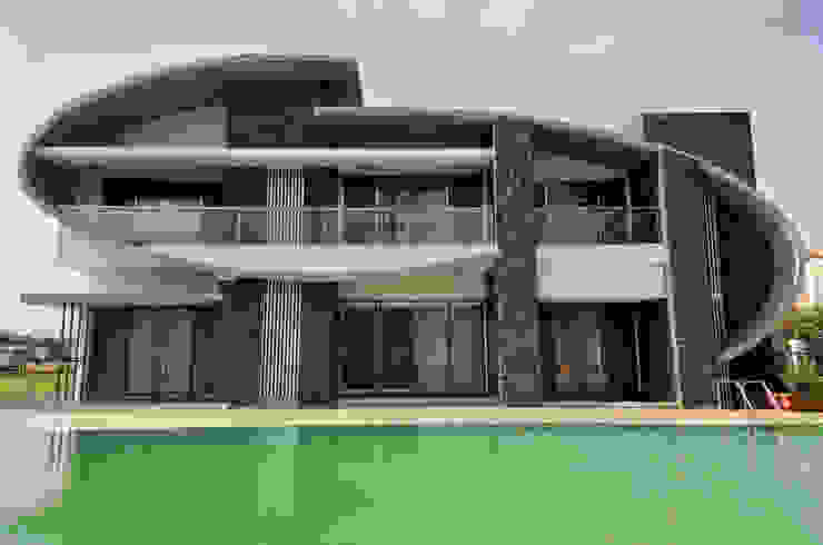 A DREAM OUTHOUSE FORM SPACE N DESIGN ARCHITECTS Modern houses