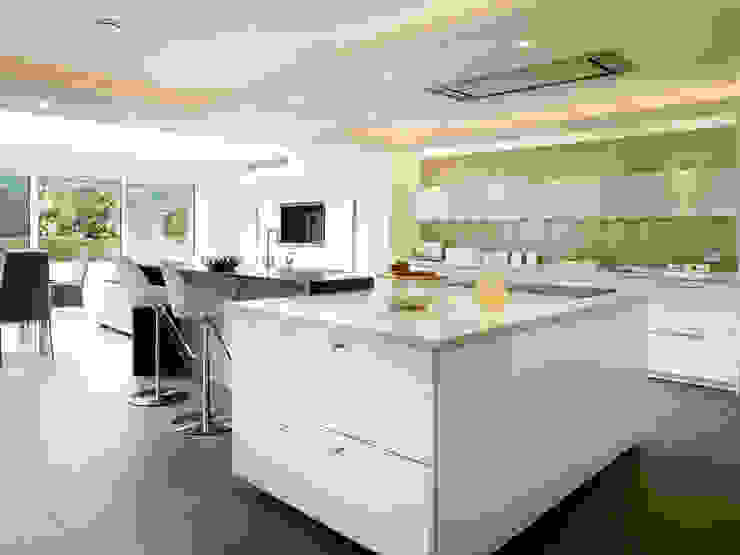 MR & MRS SAMUEL'S KITCHEN, Diane Berry Kitchens Diane Berry Kitchens Cozinhas modernas