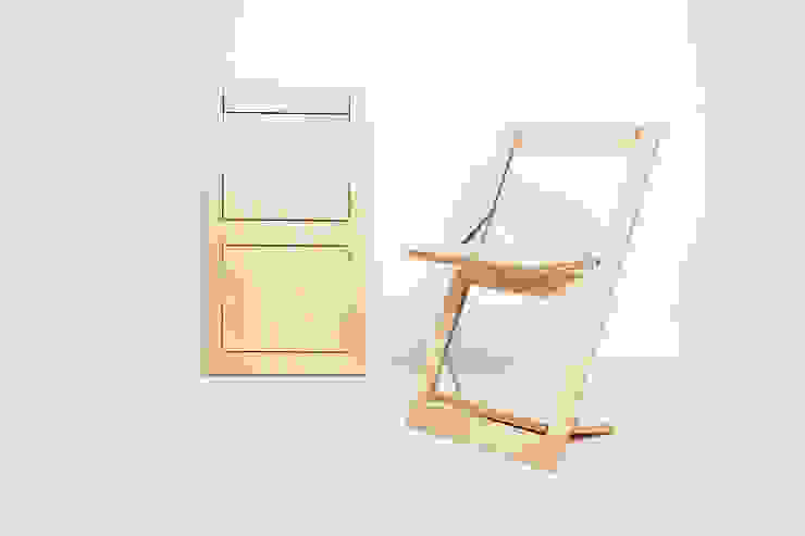 Klappstuhl Fläpps – Birke AMBIVALENZ Minimalistische Küchen Sperrholz Tische und Sitzmöbel