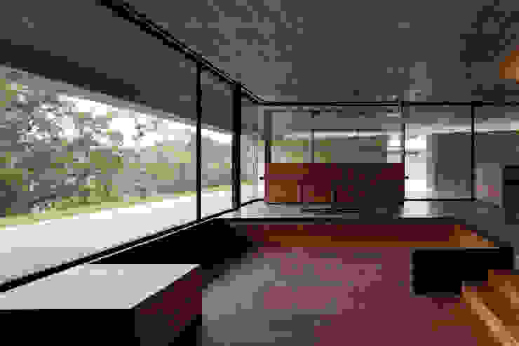 Duas casas em Monção Salas de estar modernas por JPL Arquitecto Moderno