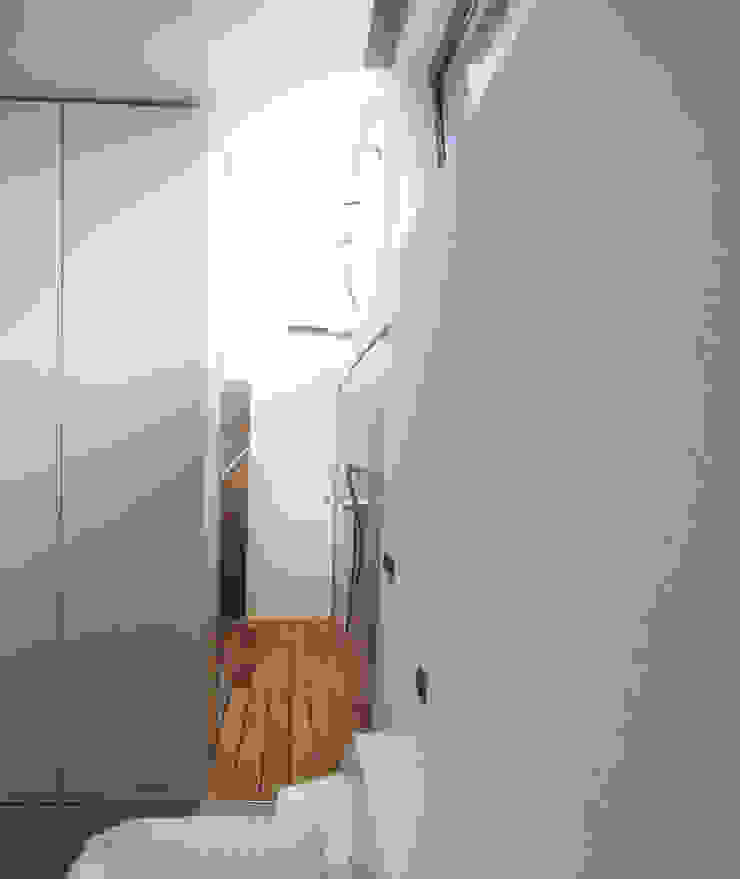 Margarete (Architetti Anselmi S. e Crucianelli E.) Industrial style houses