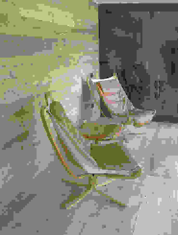 Margarete (Architetti Anselmi S. e Crucianelli E.) Industrial style houses