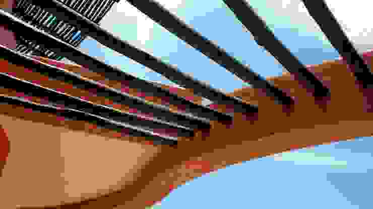 Mariposa House arqflores / architect Casas tropicais